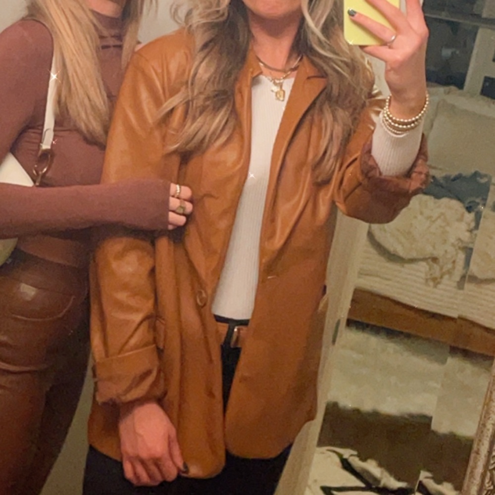Vigoss leather blazer L